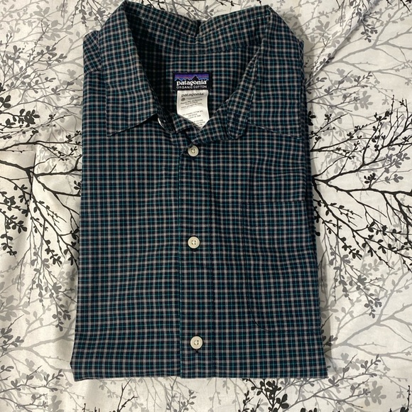 Patagonia Other - Men’s Patagonia shirt. Size M